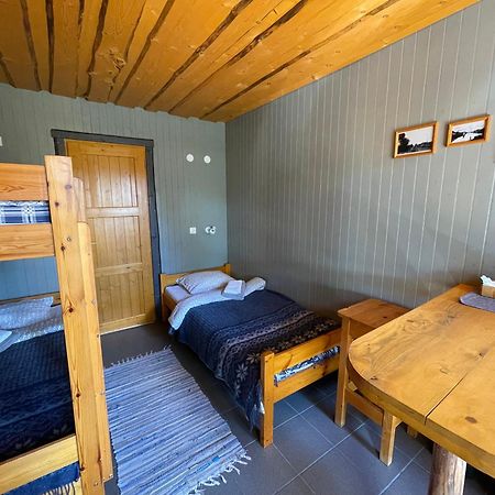 Hostel Kalameeste Maja Mustvee Bagian luar foto