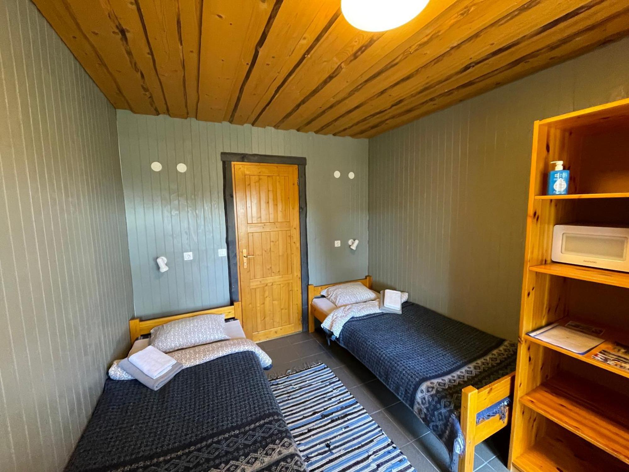 Hostel Kalameeste Maja Mustvee Bagian luar foto
