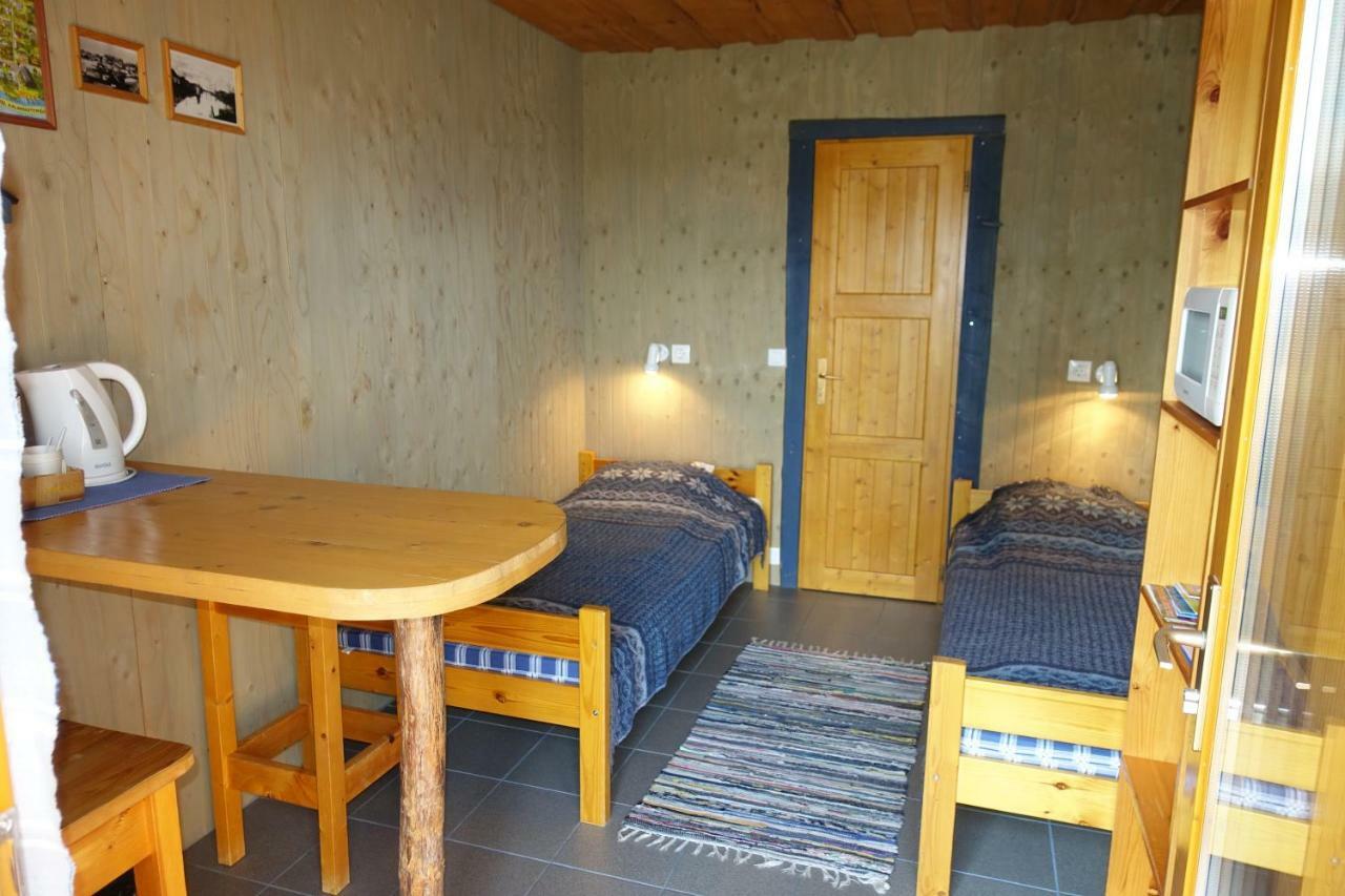 Hostel Kalameeste Maja Mustvee Ruang foto